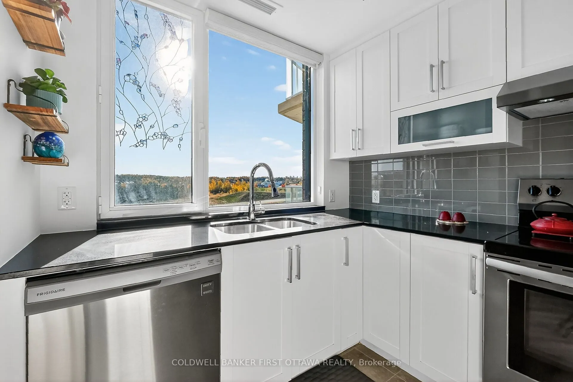 200 Inlet Private, #602