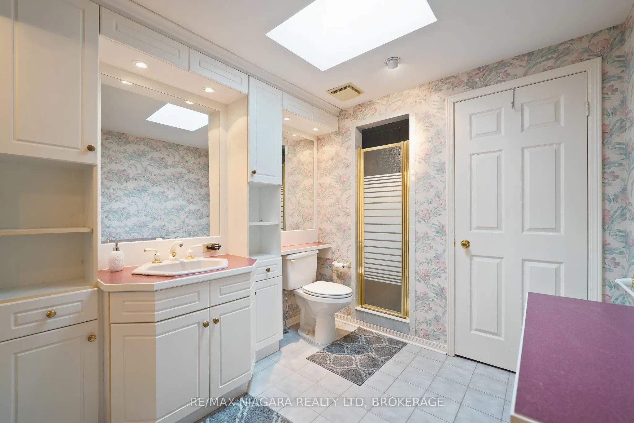 10 ELDERWOOD Drive, #2