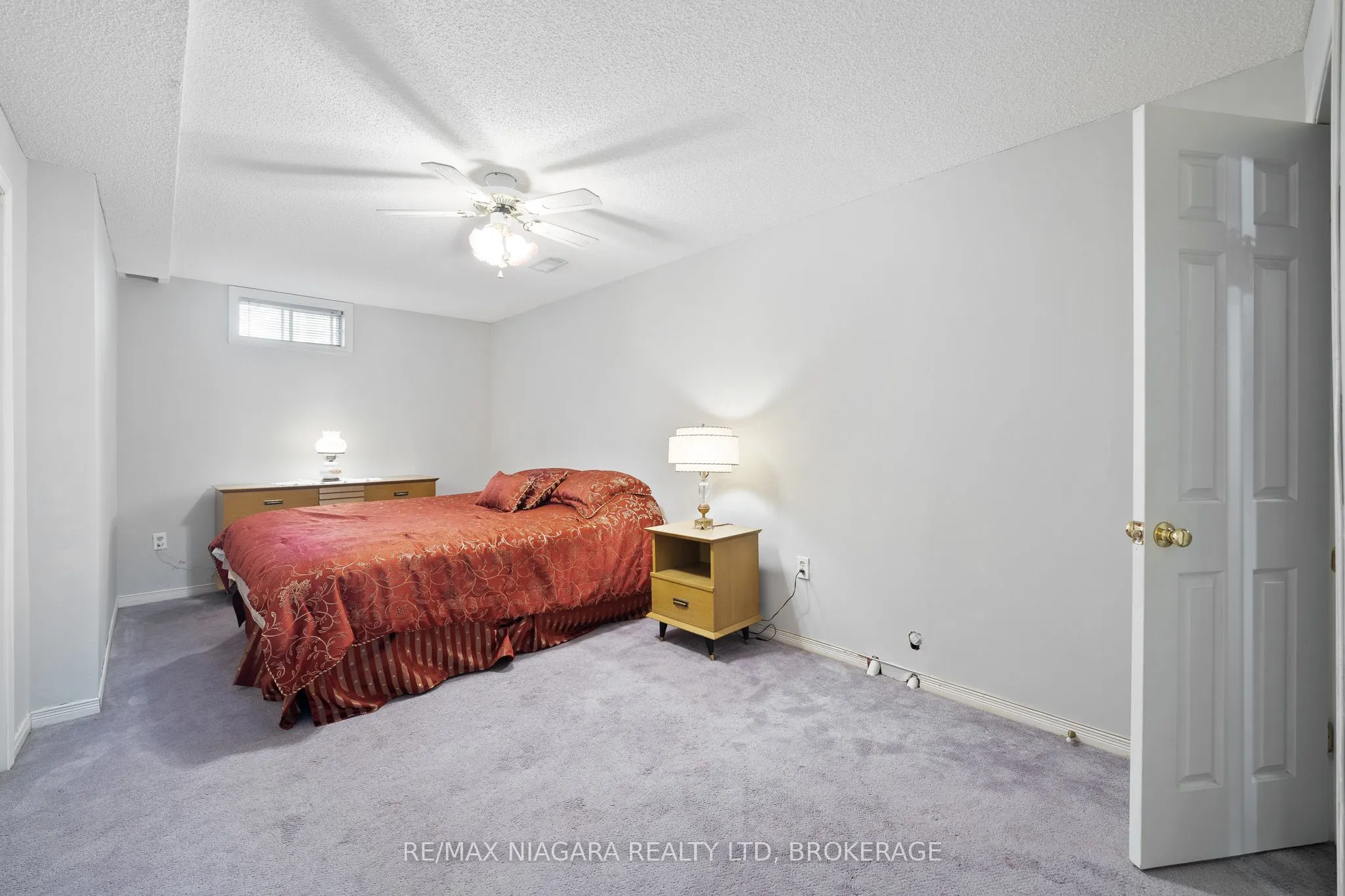 10 ELDERWOOD Drive, #2