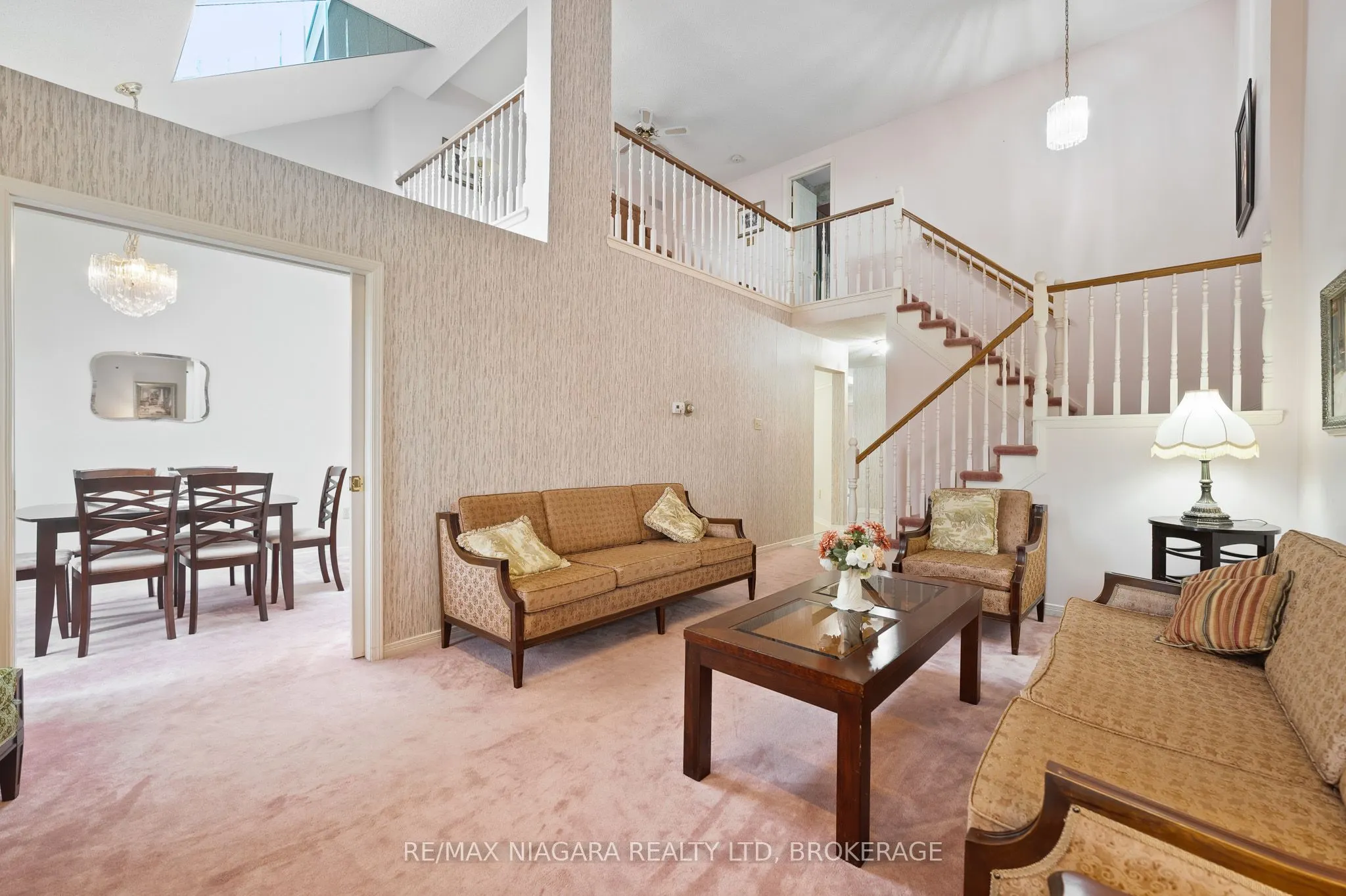 10 ELDERWOOD Drive, #2