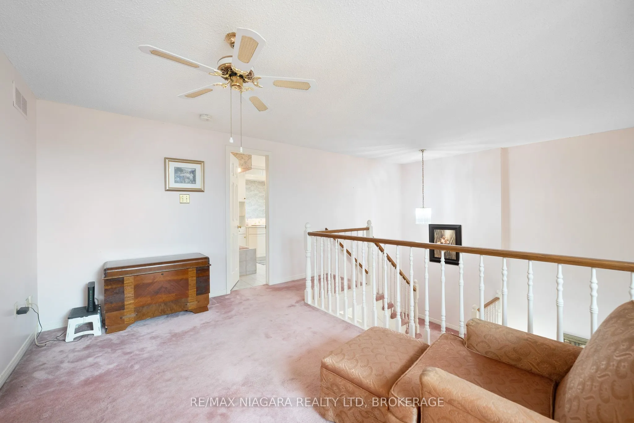 10 ELDERWOOD Drive, #2