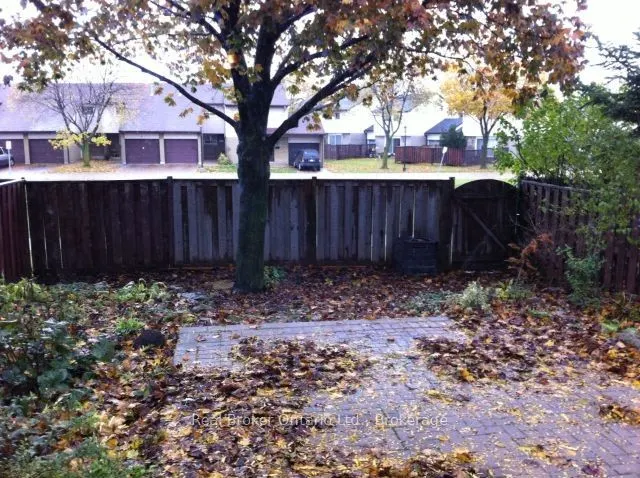 23 Queenslea Drive, #75