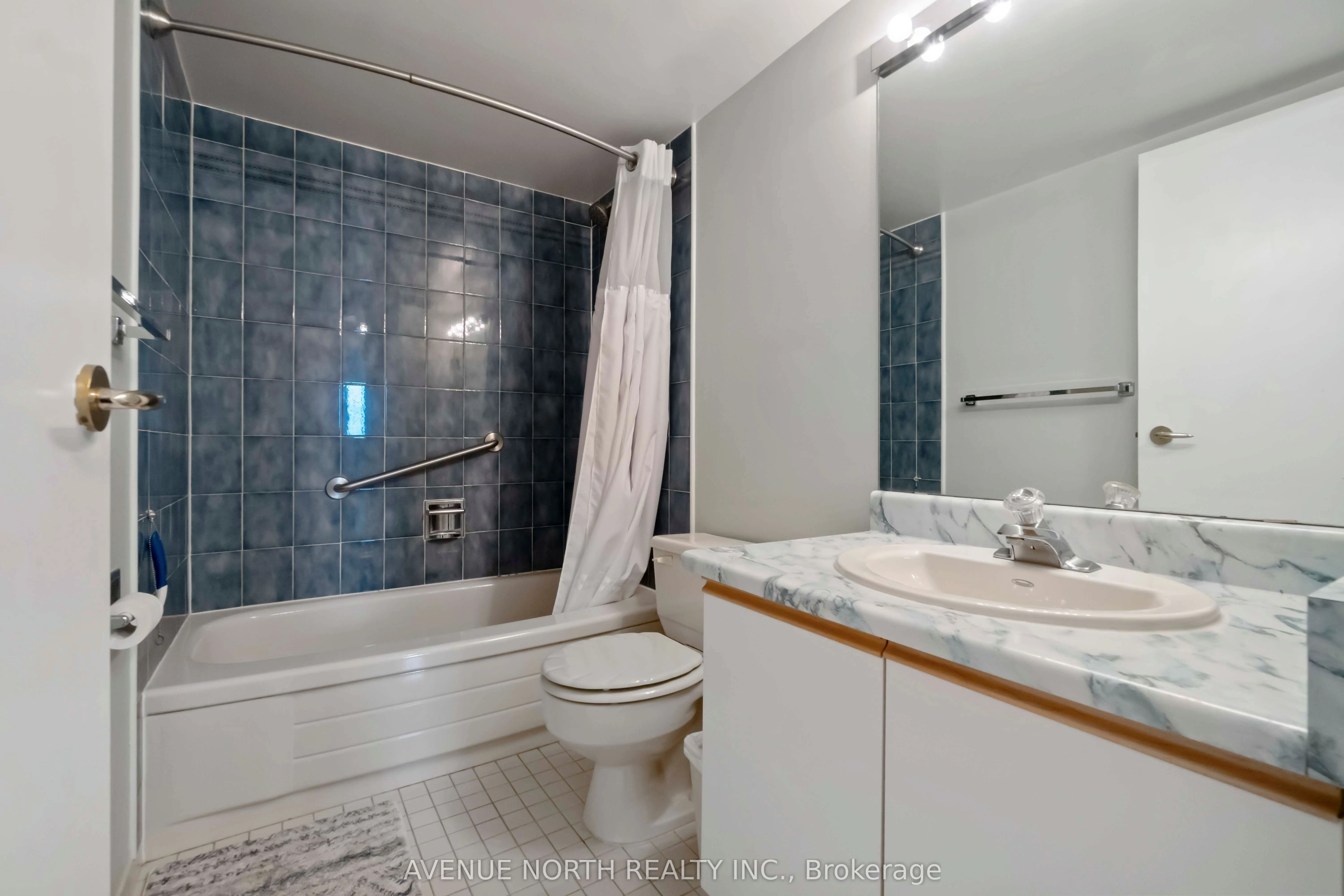 1500 Riverside Drive, #2401