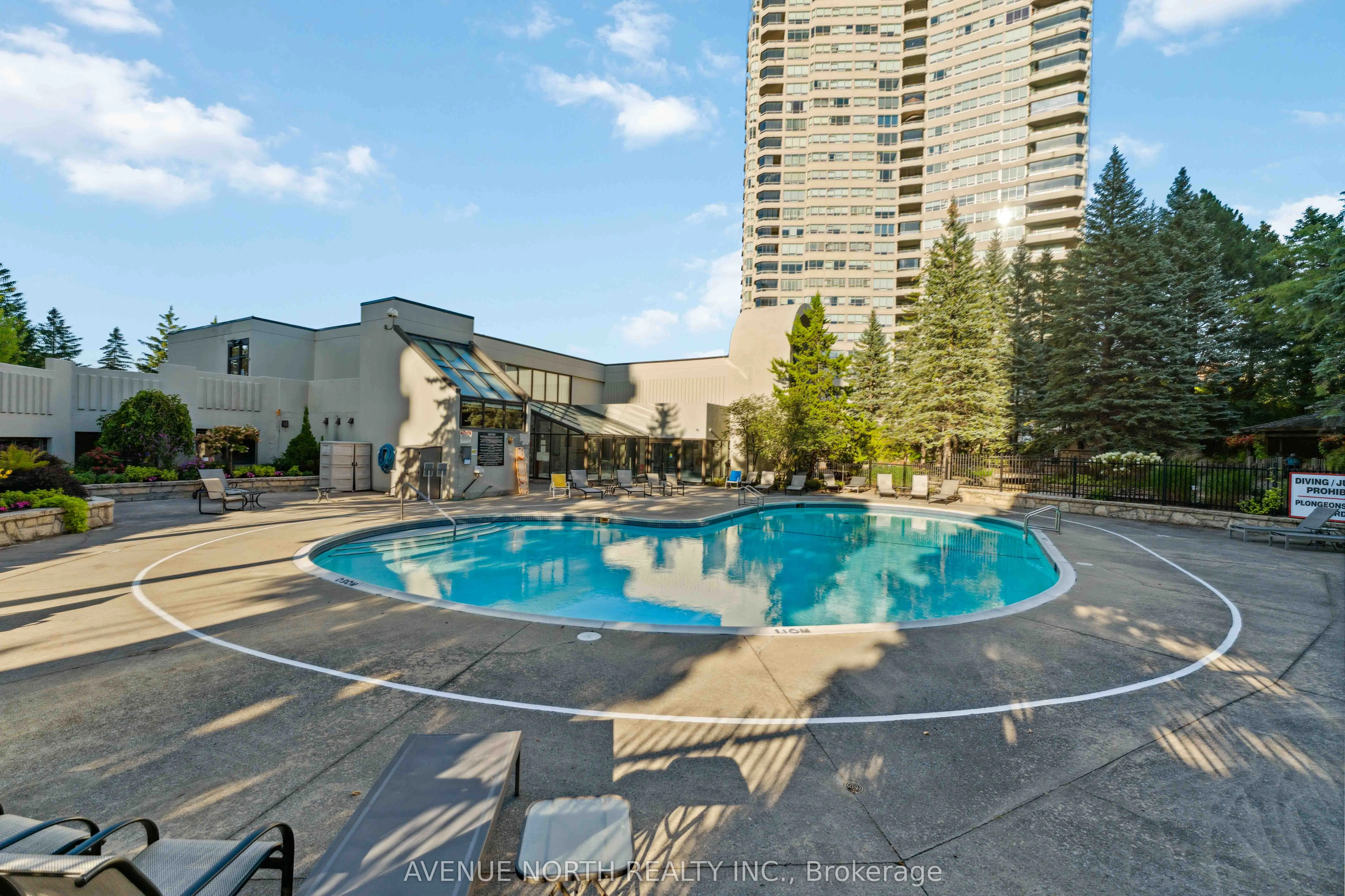 1500 Riverside Drive, #2401