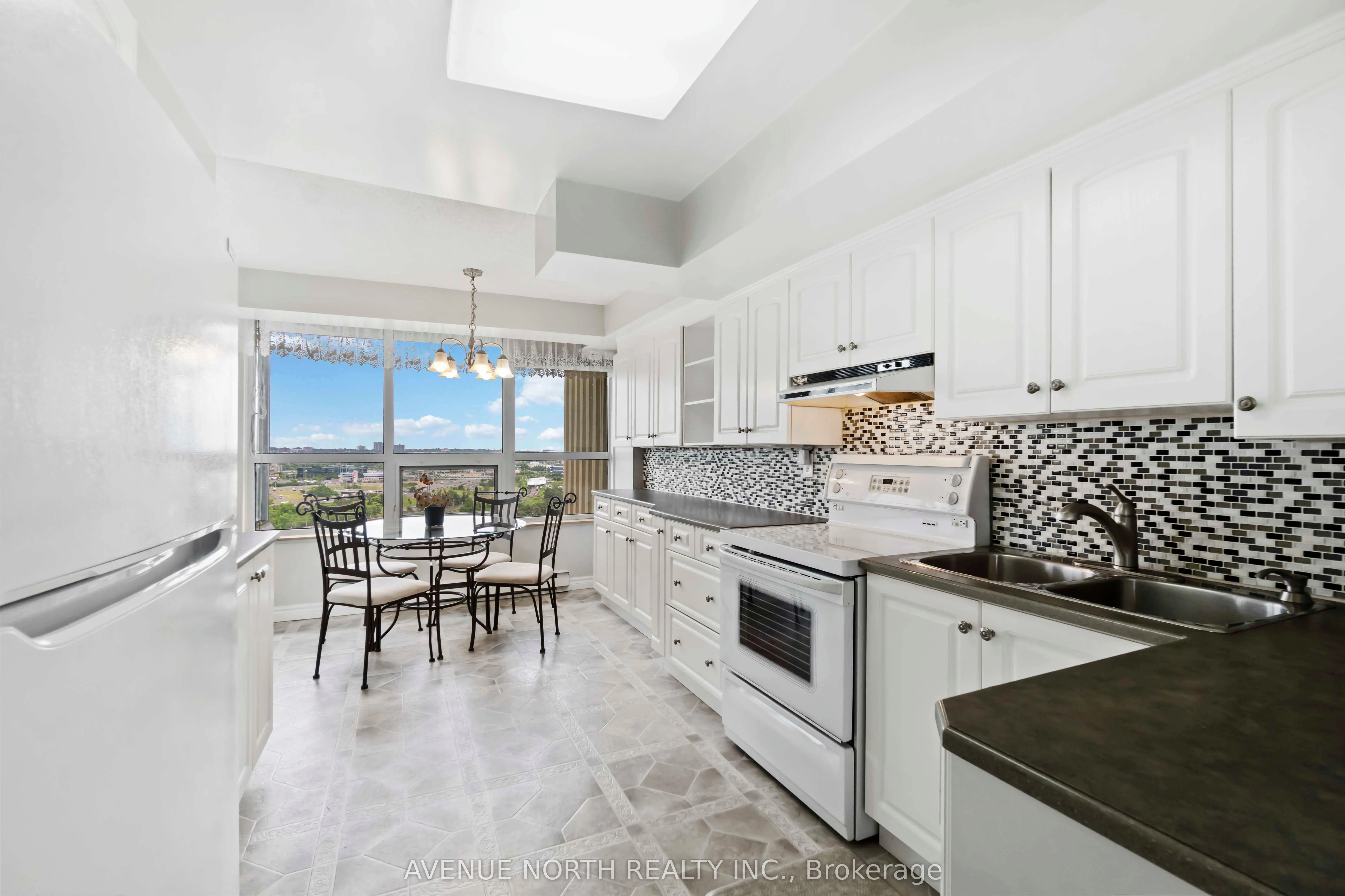 1500 Riverside Drive, #2401