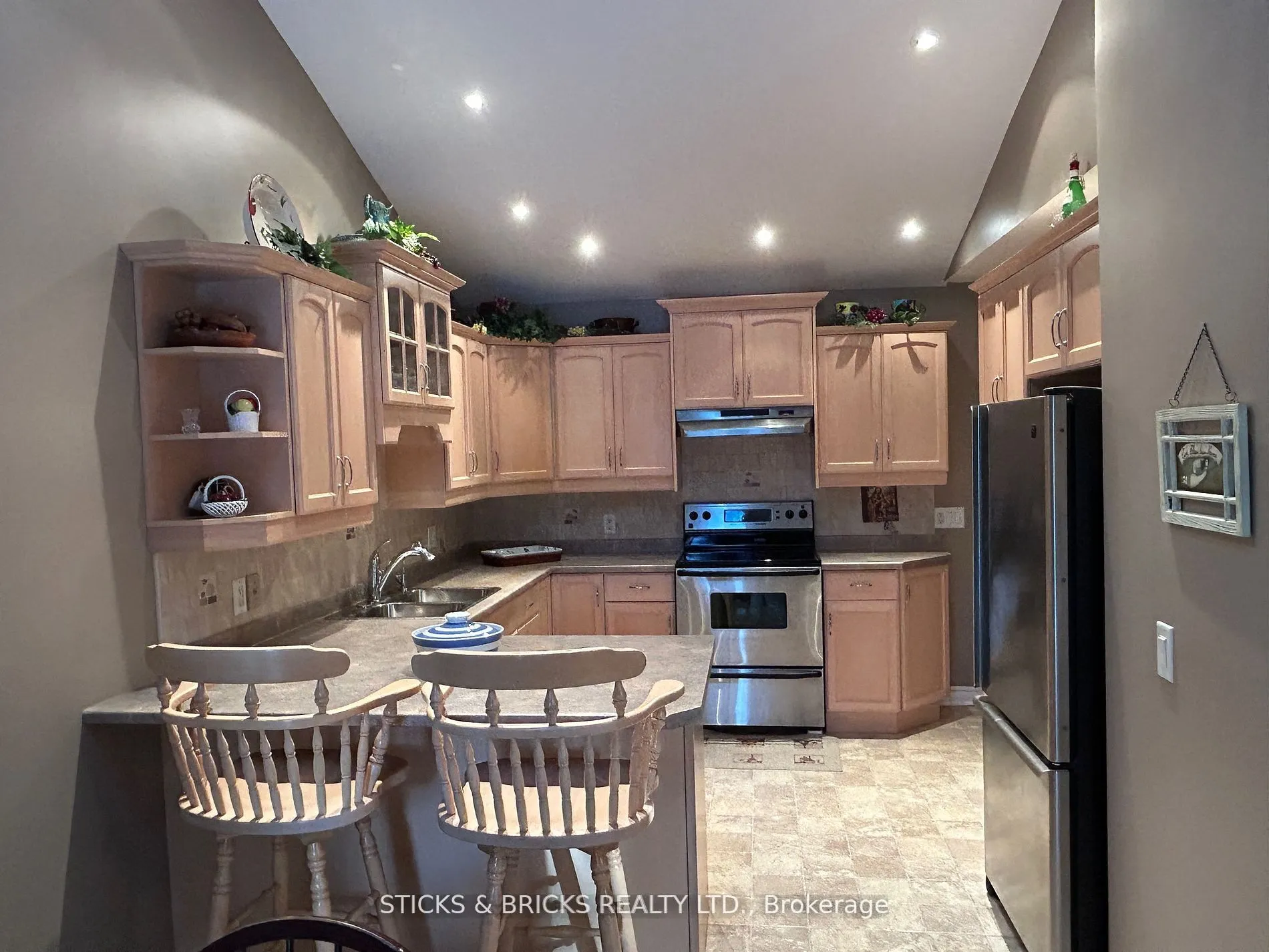 3241 Montrose Road, #12