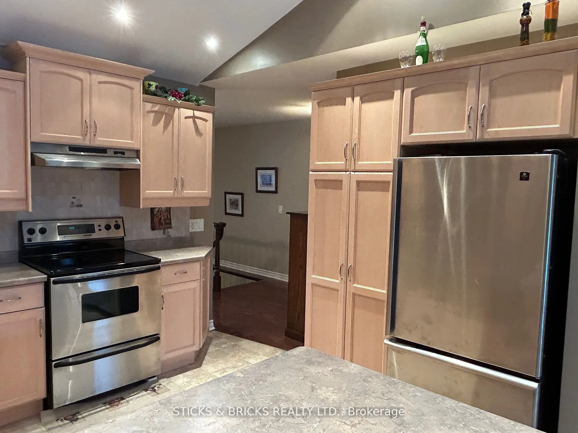 3241 Montrose Road, #12