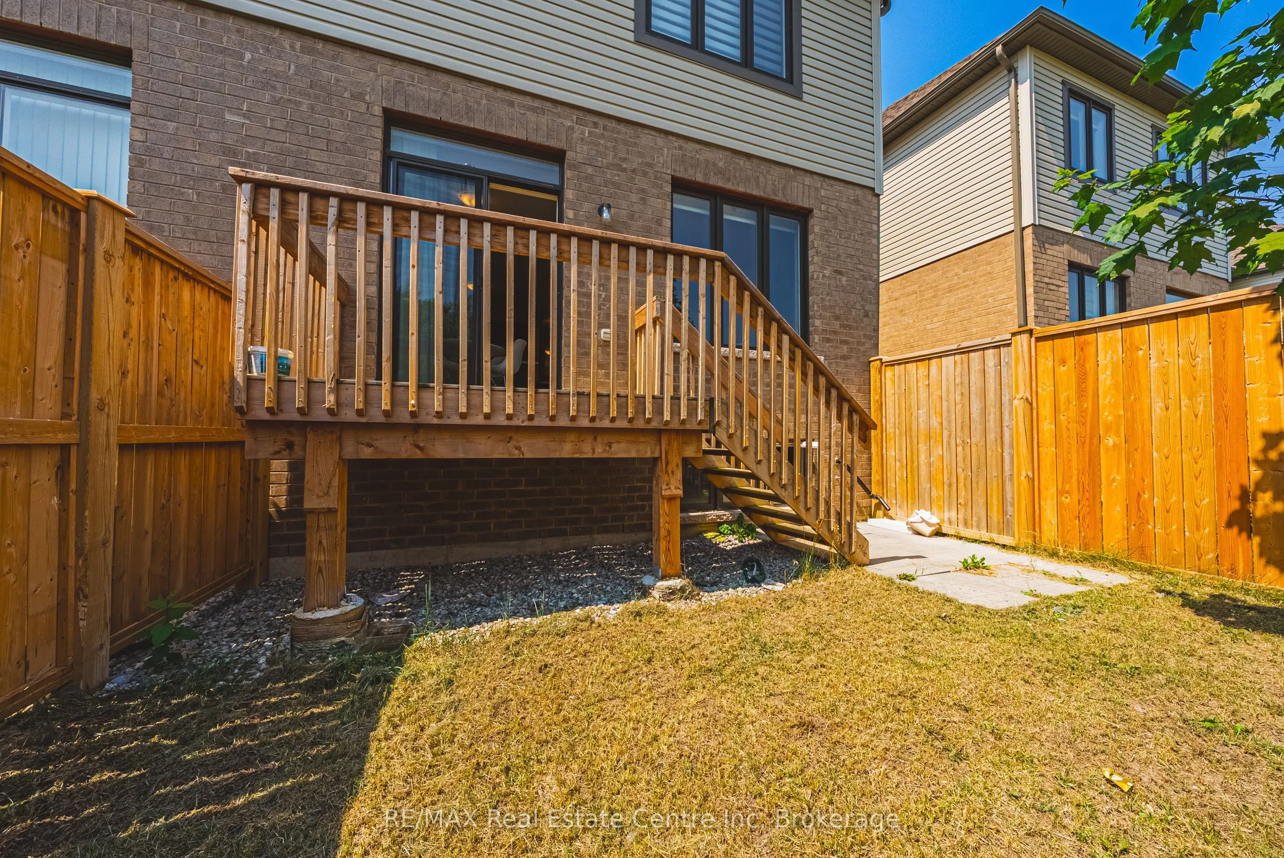 166 Deerpath Drive, #7