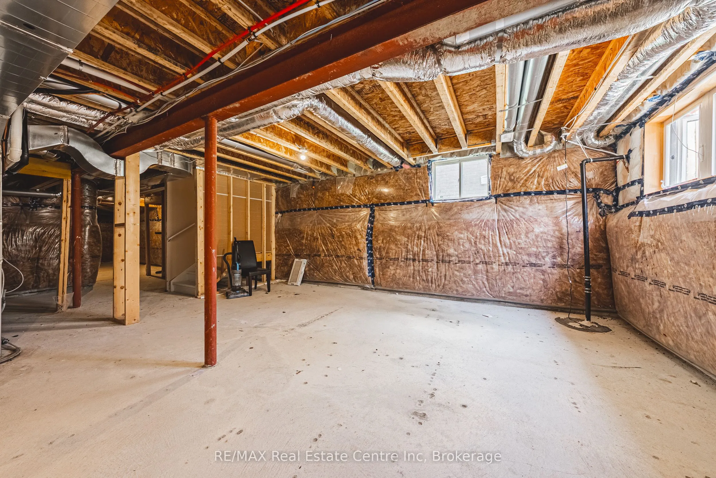 166 Deerpath Drive, #7