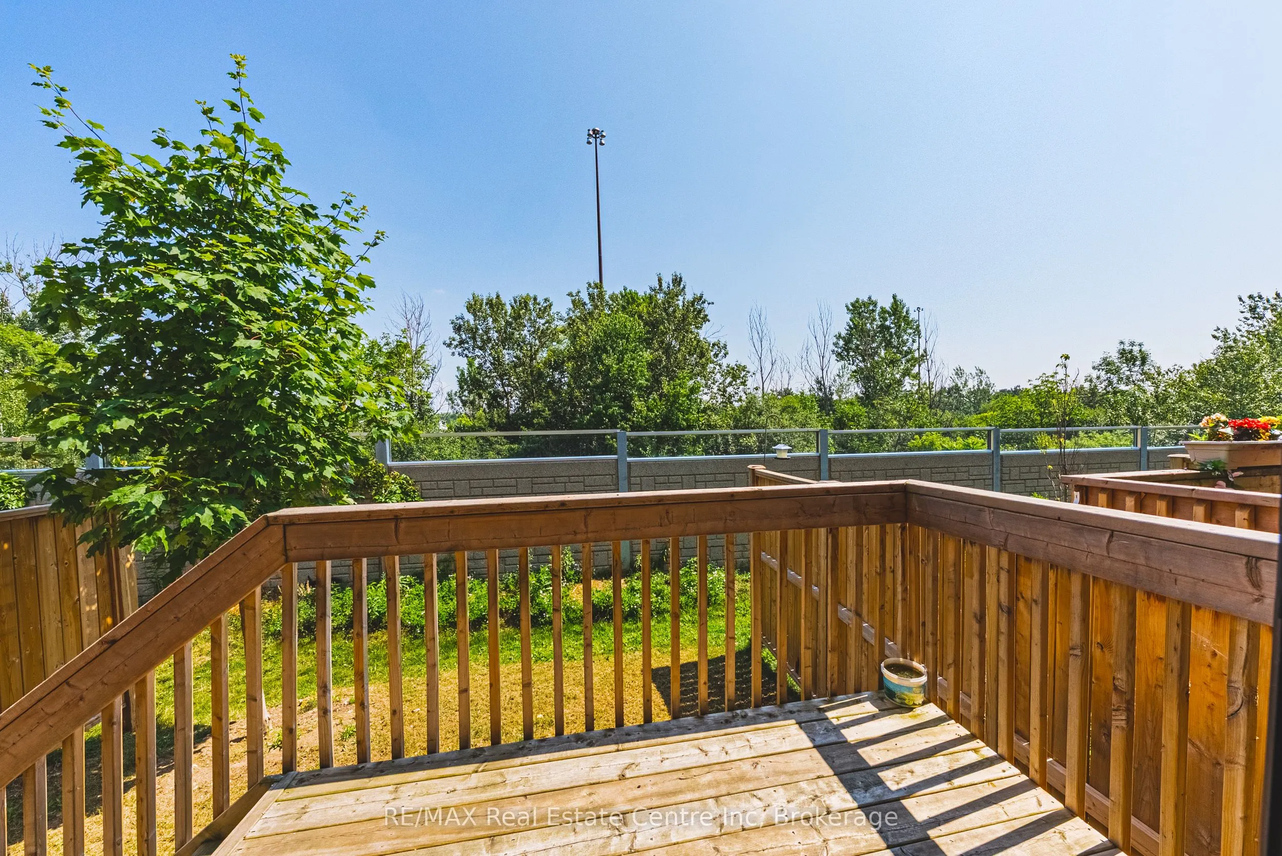 166 Deerpath Drive, #7