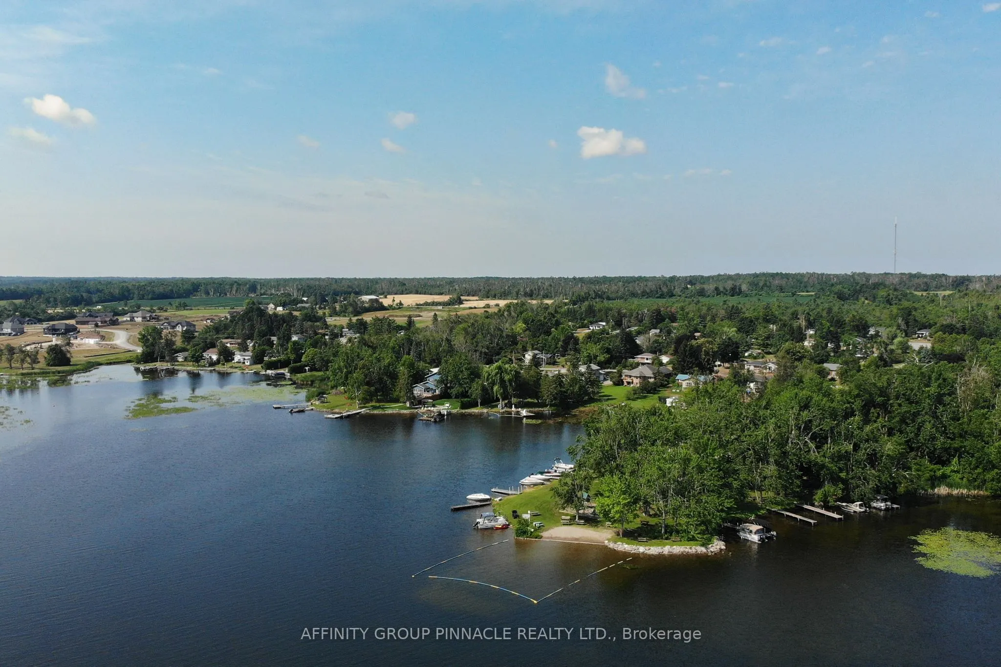 11 Lakeview Crescent