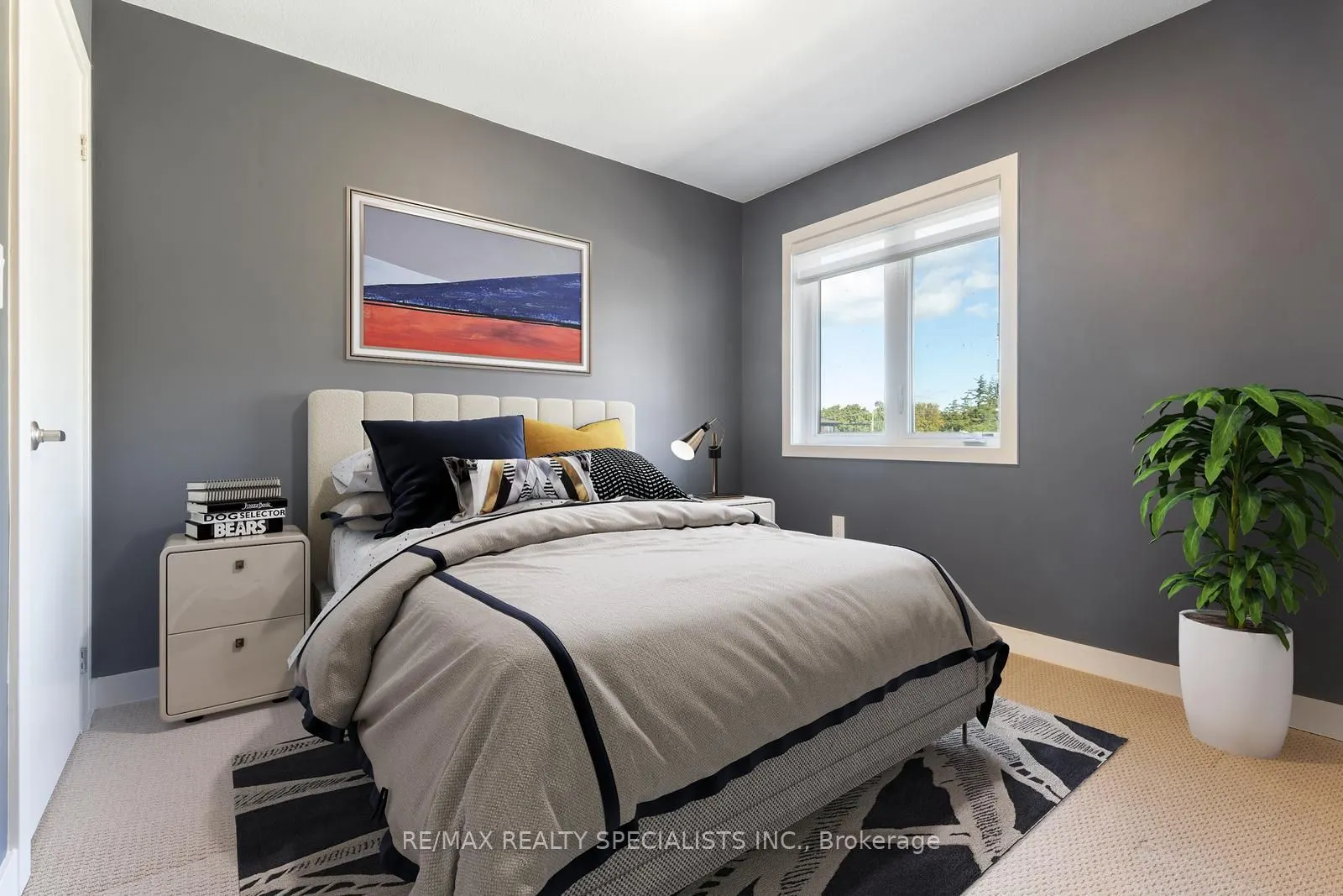 590 North Service Road, #135