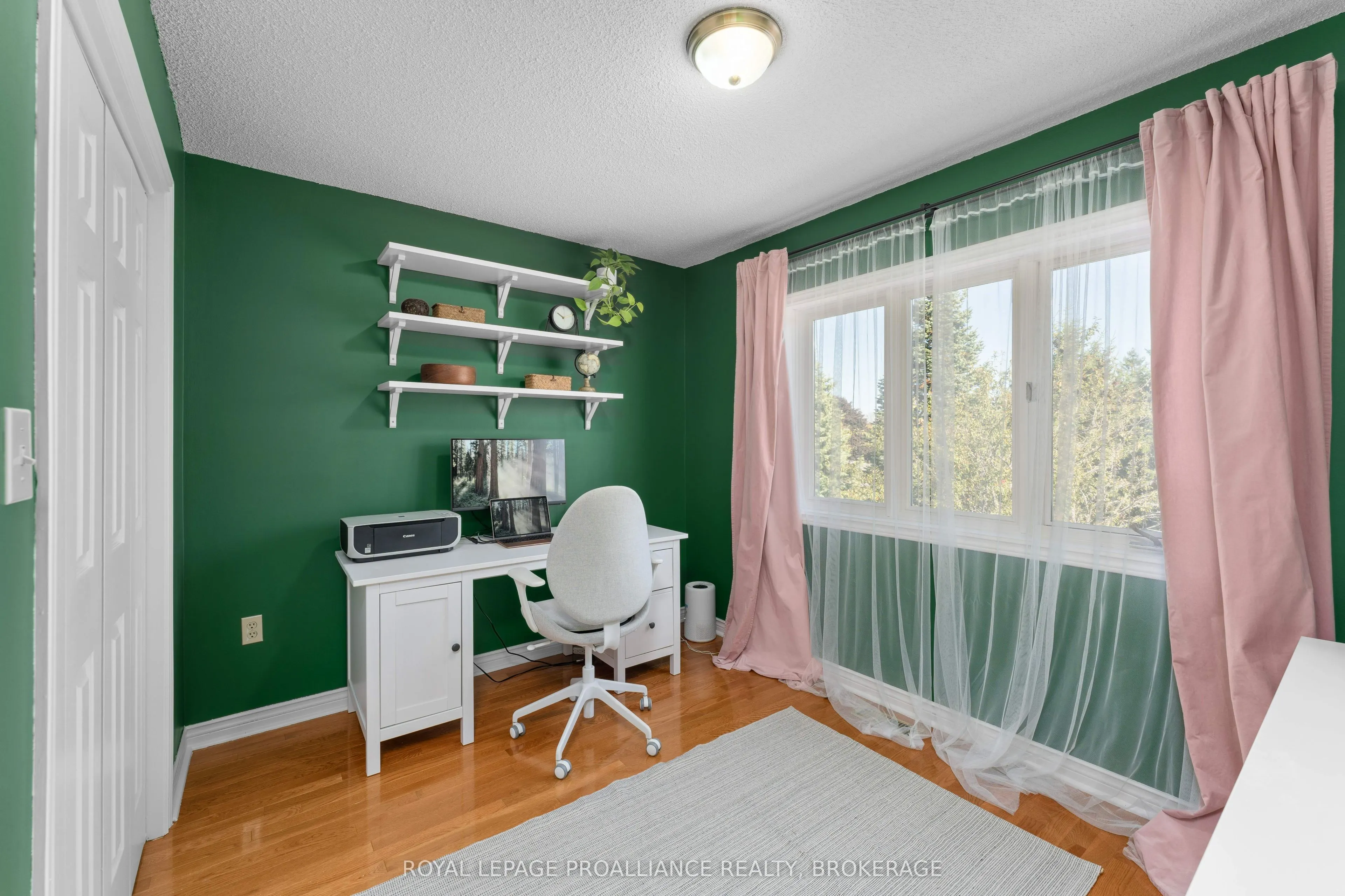 995 Auden Park Drive