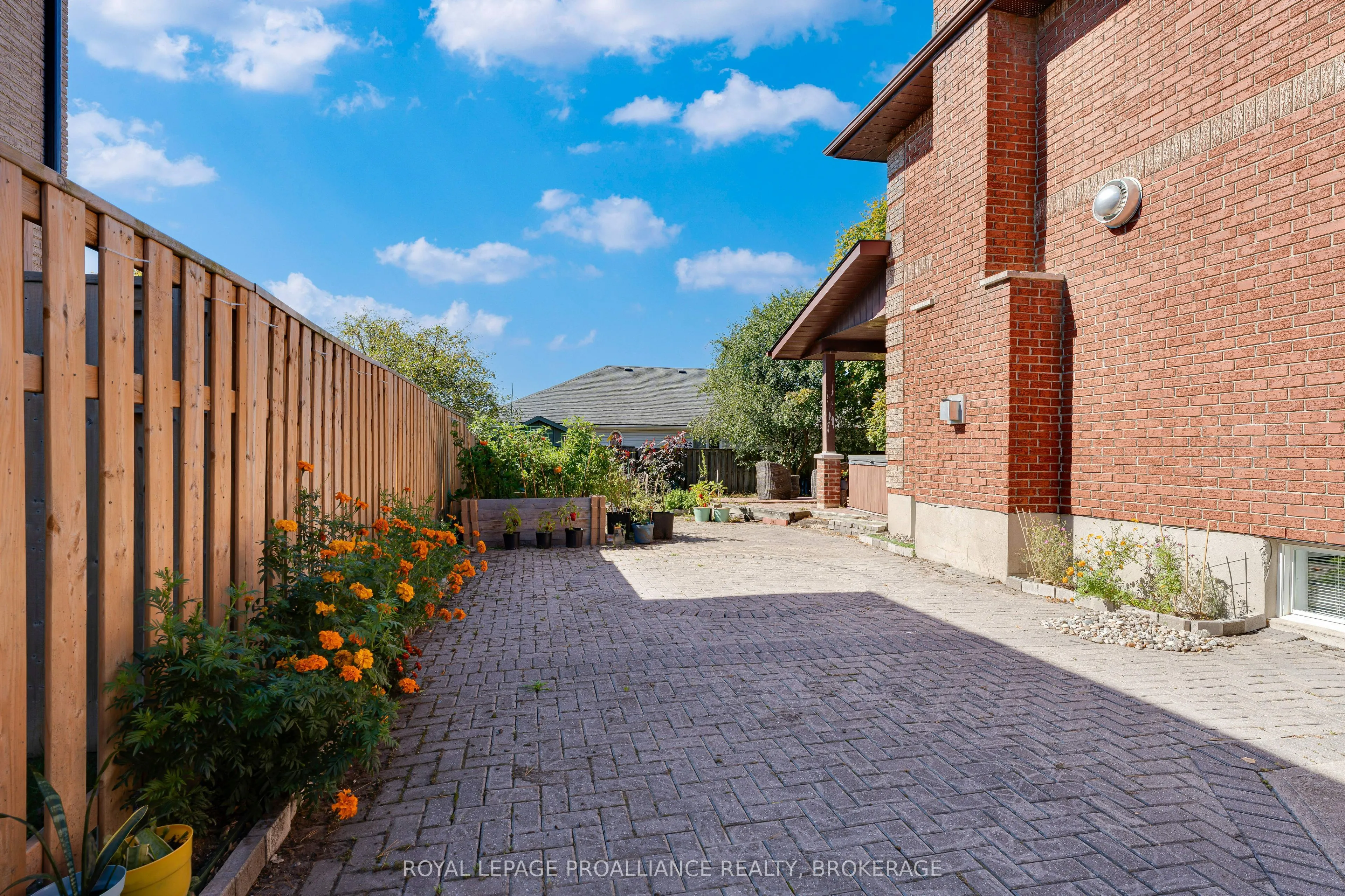 995 Auden Park Drive