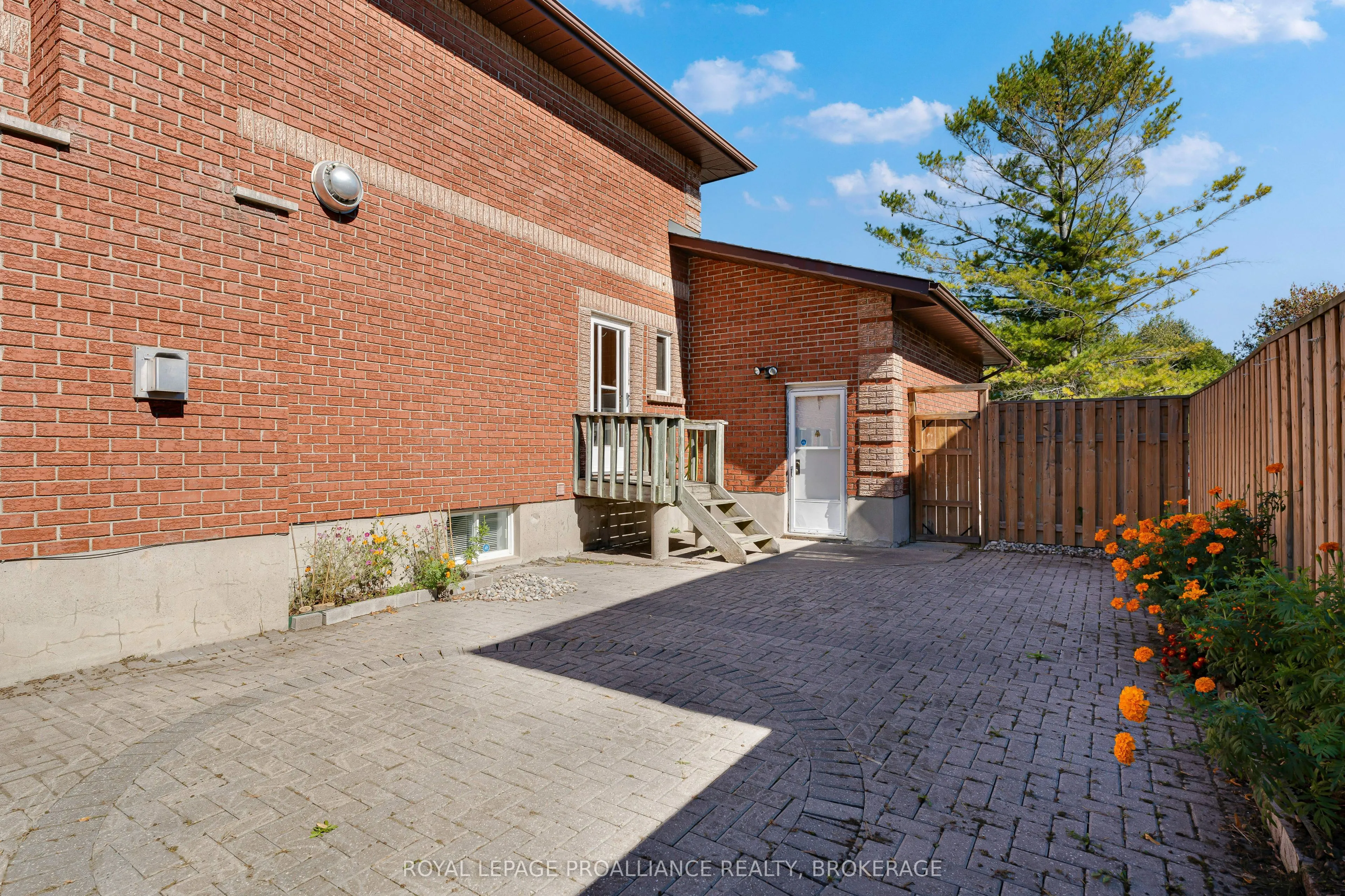 995 Auden Park Drive