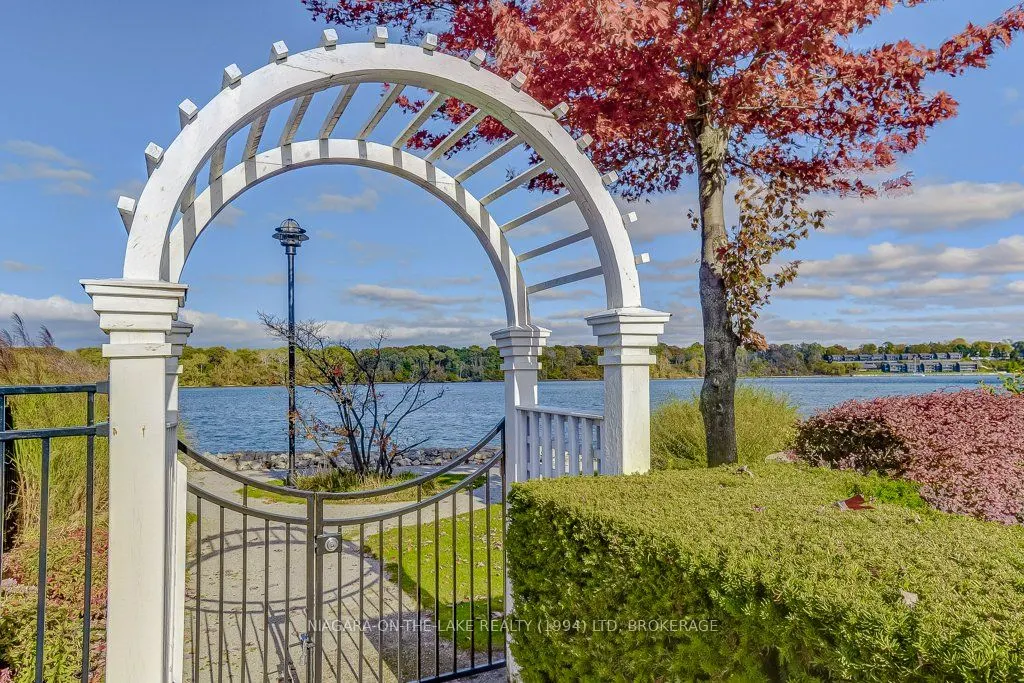 225 RICARDO Street, #110