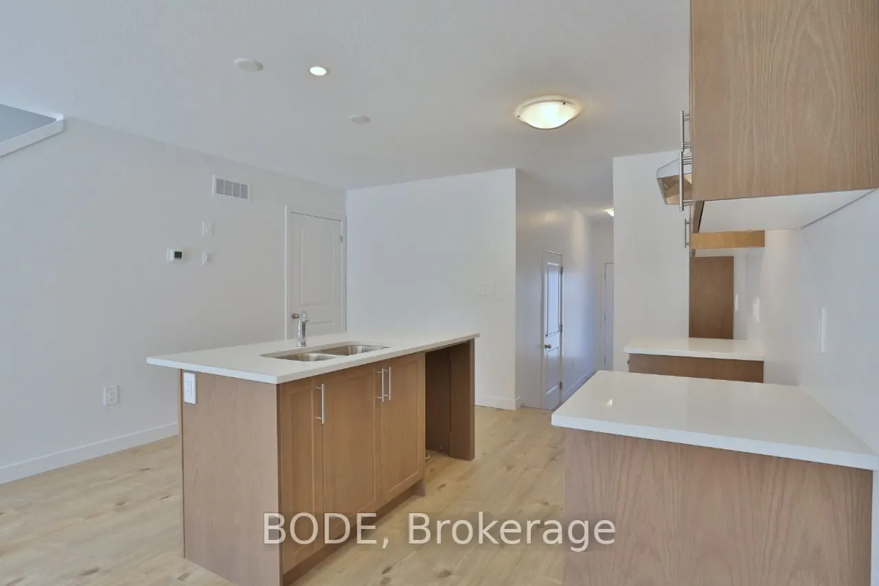 31 Oak Forest Common N, #1