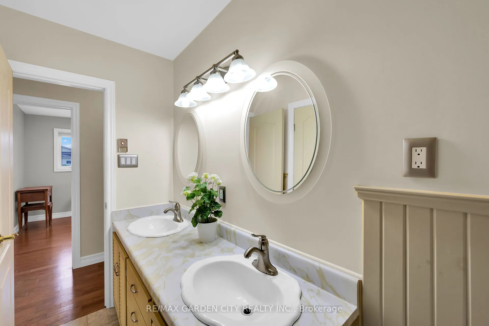 4889 Cherrywood Drive