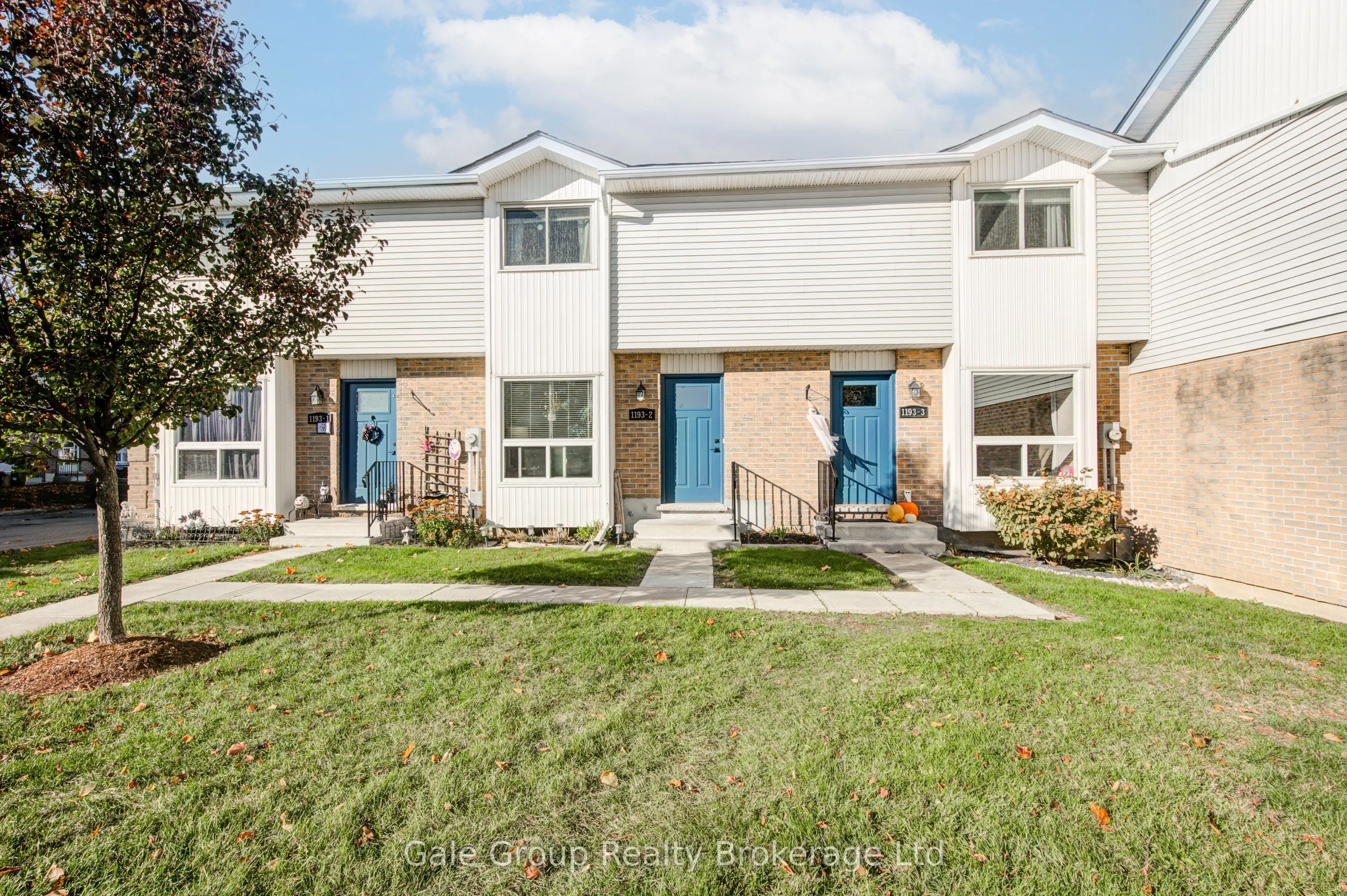 1193 NELLIS Street, #2