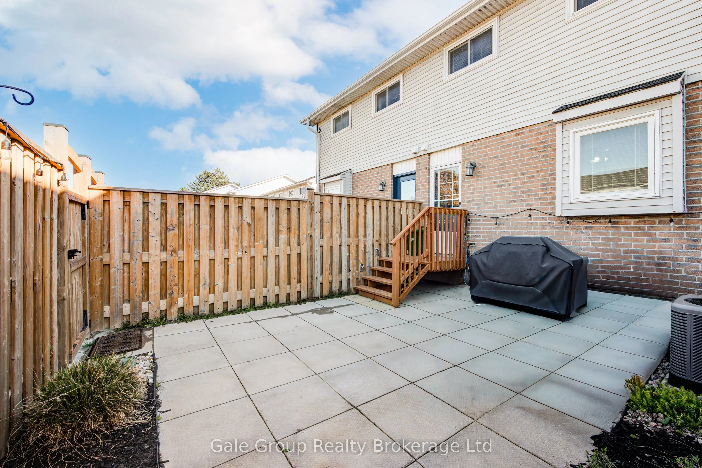 1193 NELLIS Street, #2