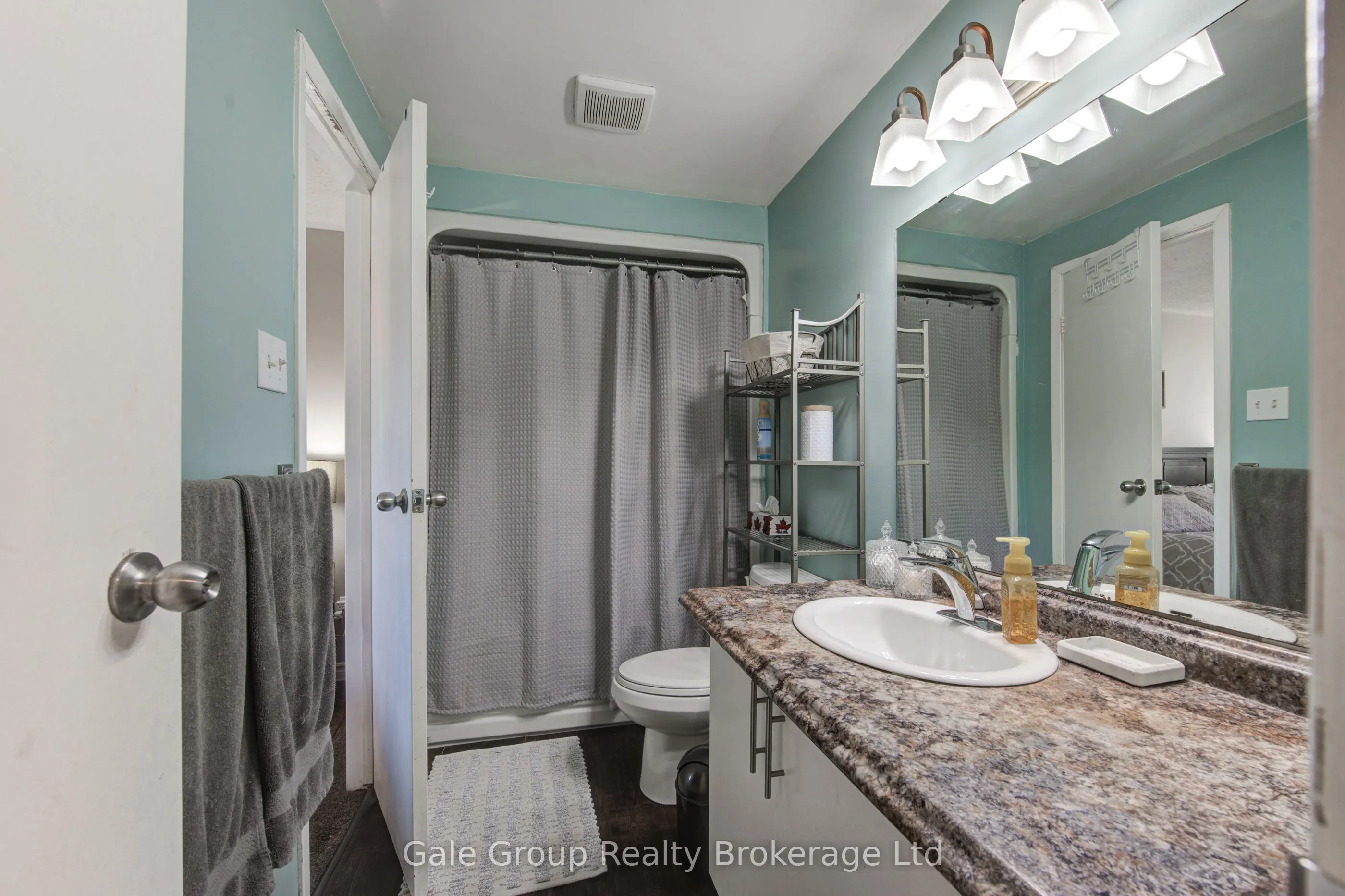 1193 NELLIS Street, #2