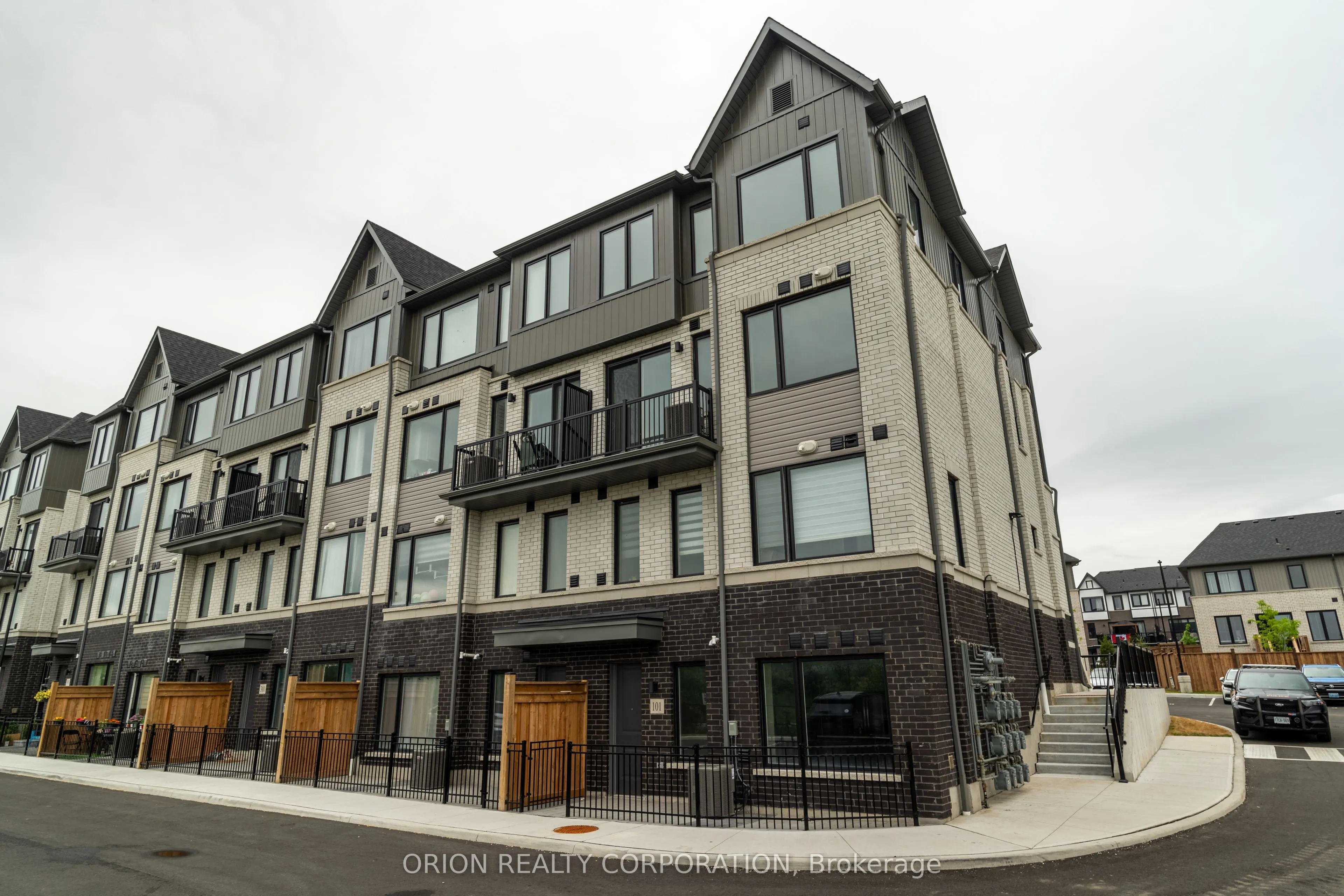 160 Densmore Road, #101