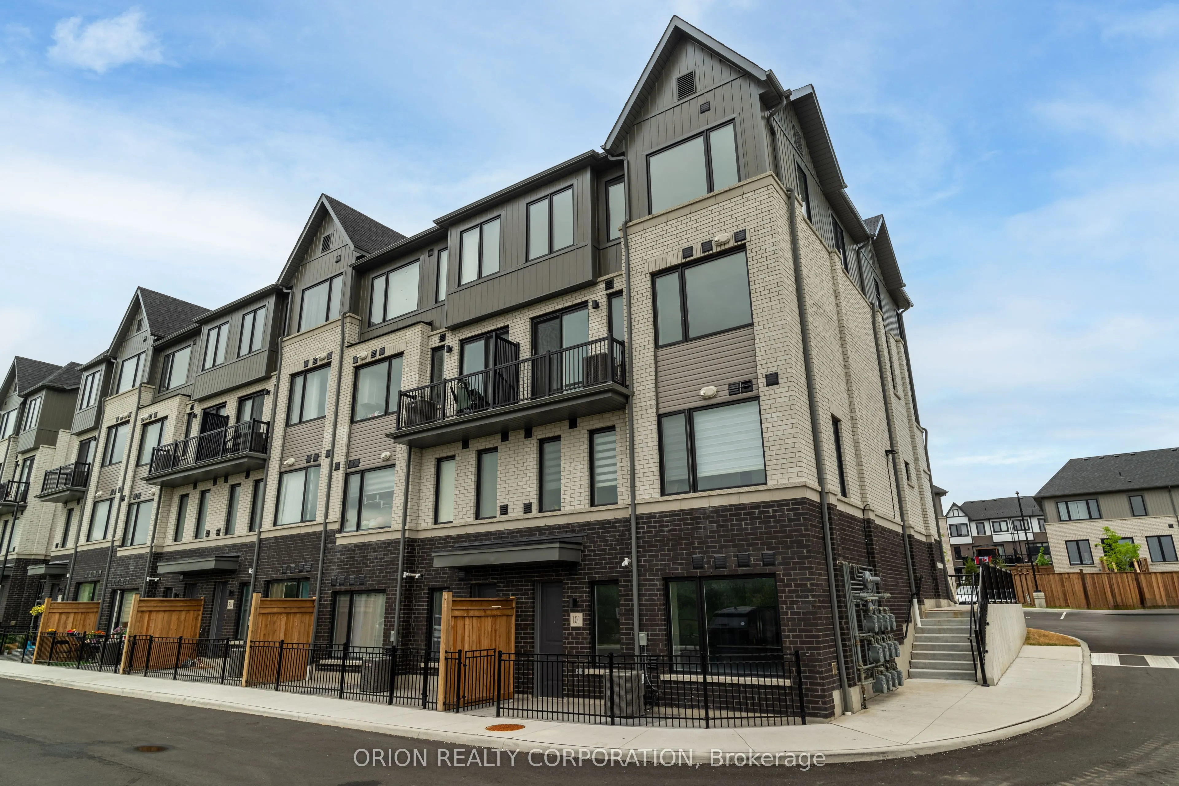 160 Densmore Road, #101