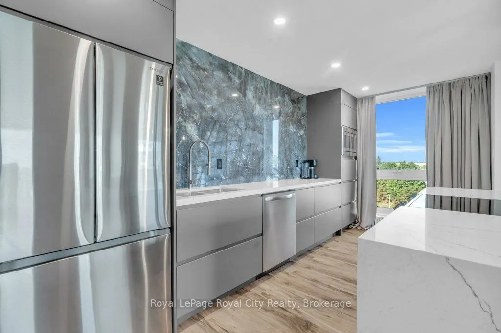 19 Woodlawn Road E, #511