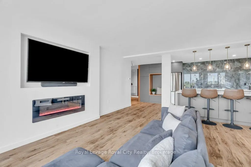 19 Woodlawn Road E, #511