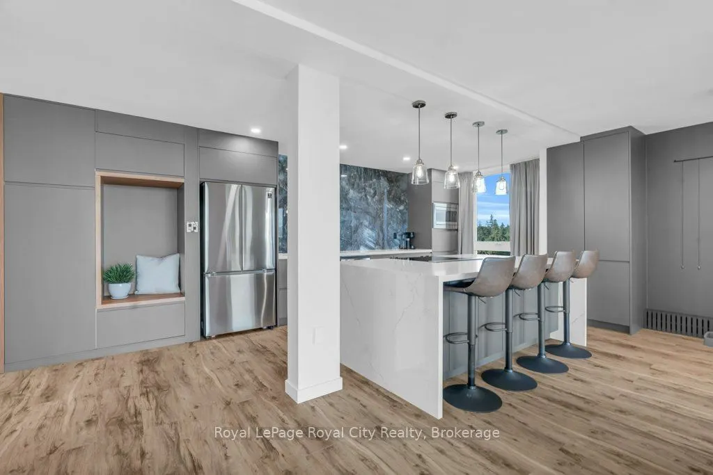 19 Woodlawn Road E, #511