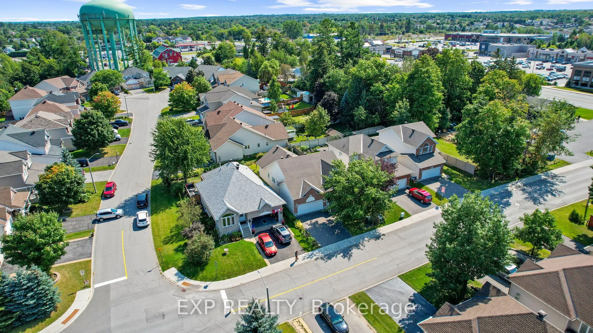 114 ECHOWOODS Avenue