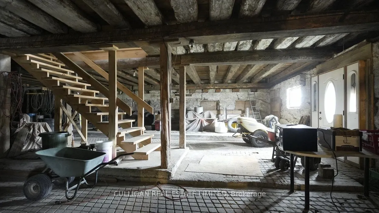 2315 Styles Side Road