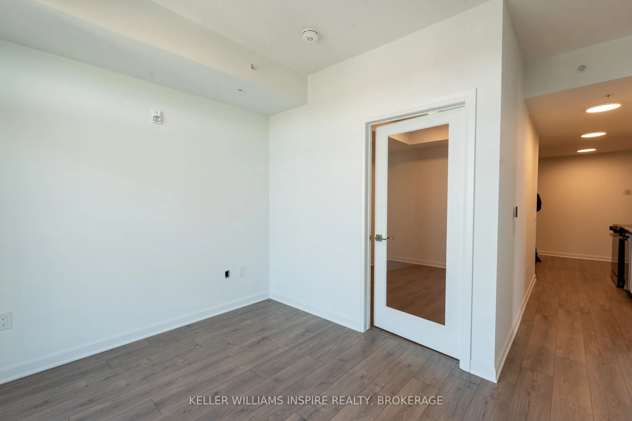 223 Princess Street, #902