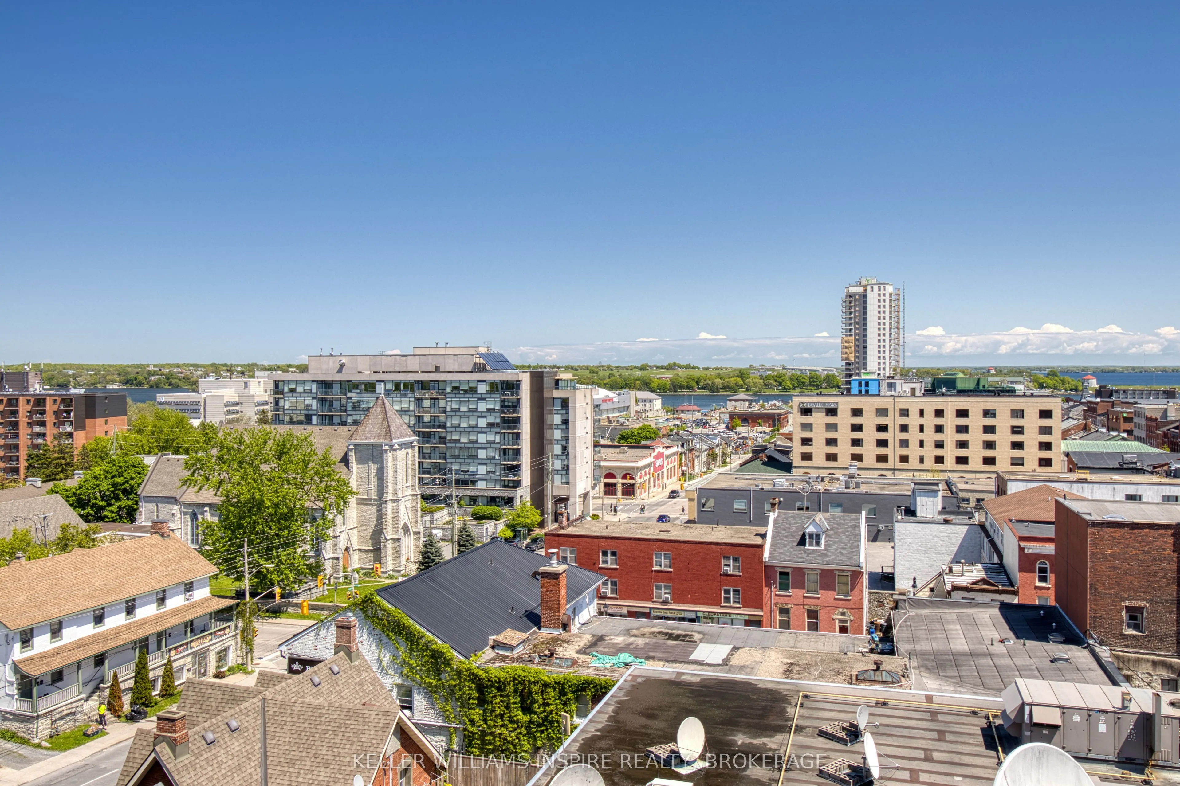 223 Princess Street, #902