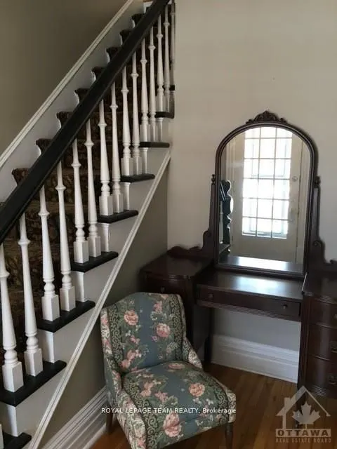 86 Bayswater Avenue, #2