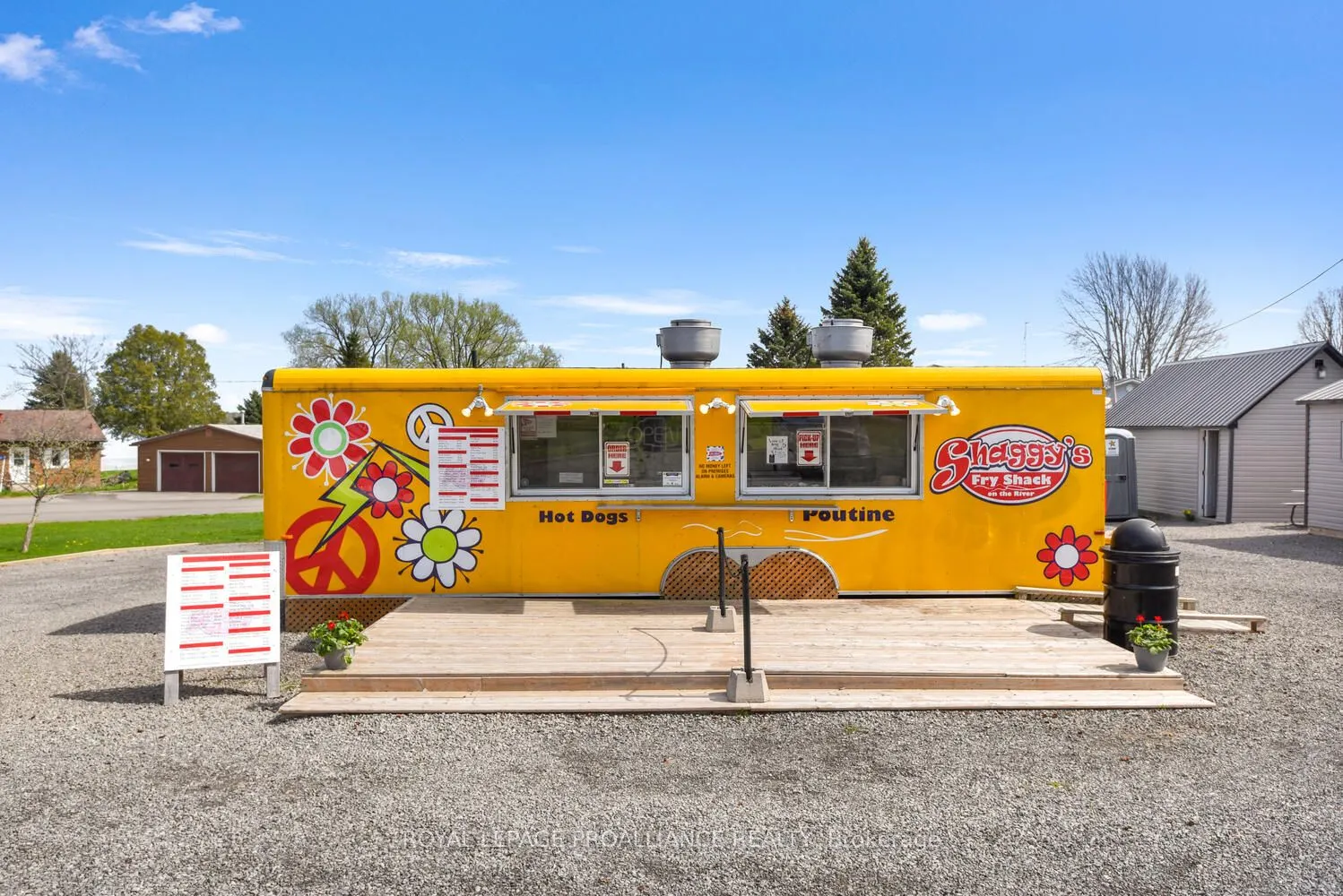 12 Riverview Crescent