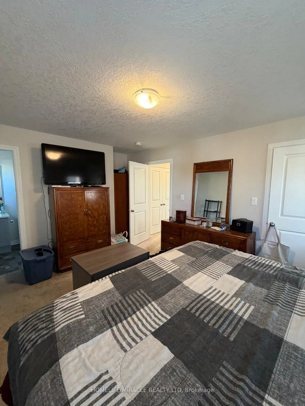 253 Heritage Park Drive