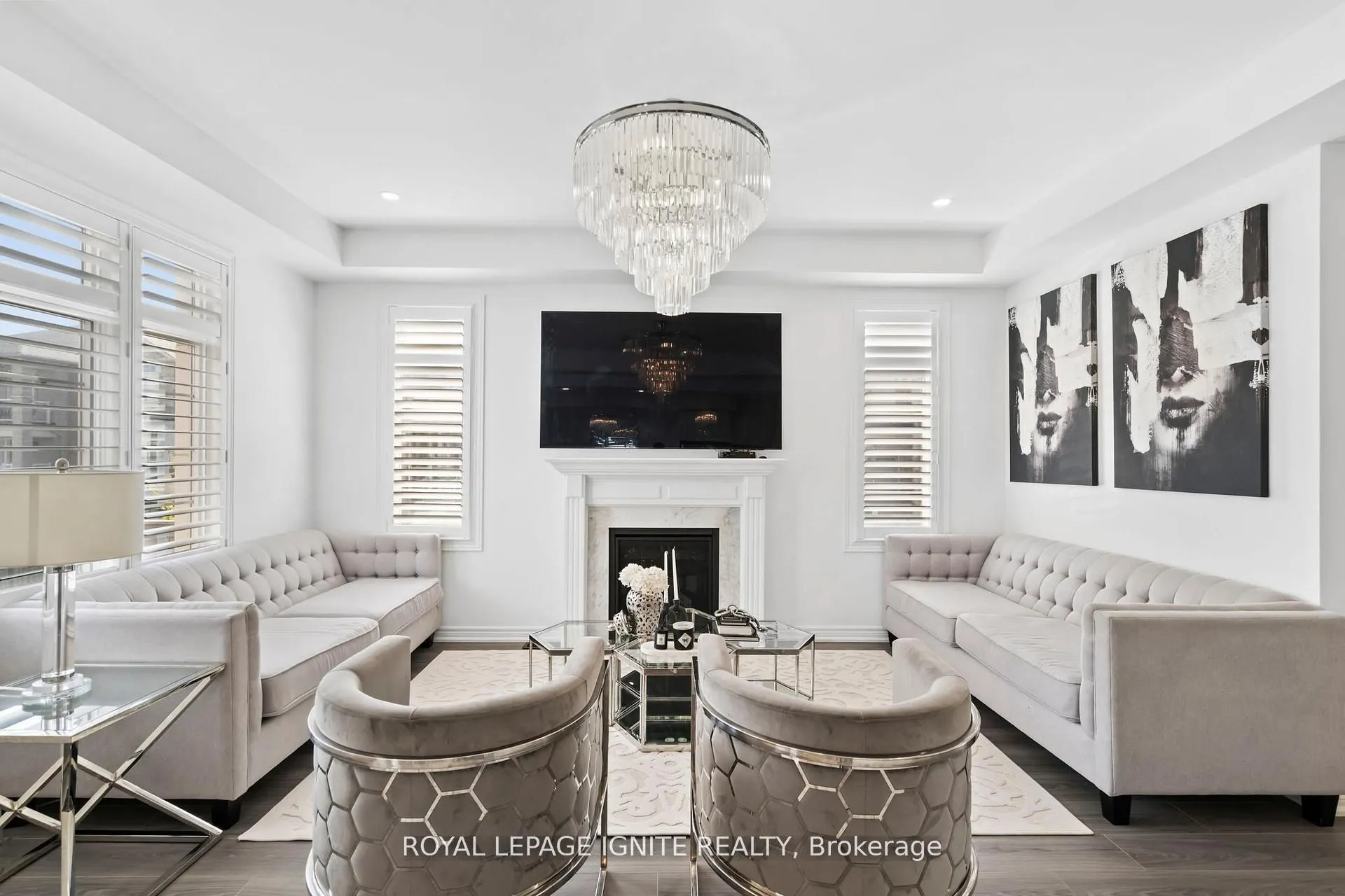 4 Great Falls Boulevard