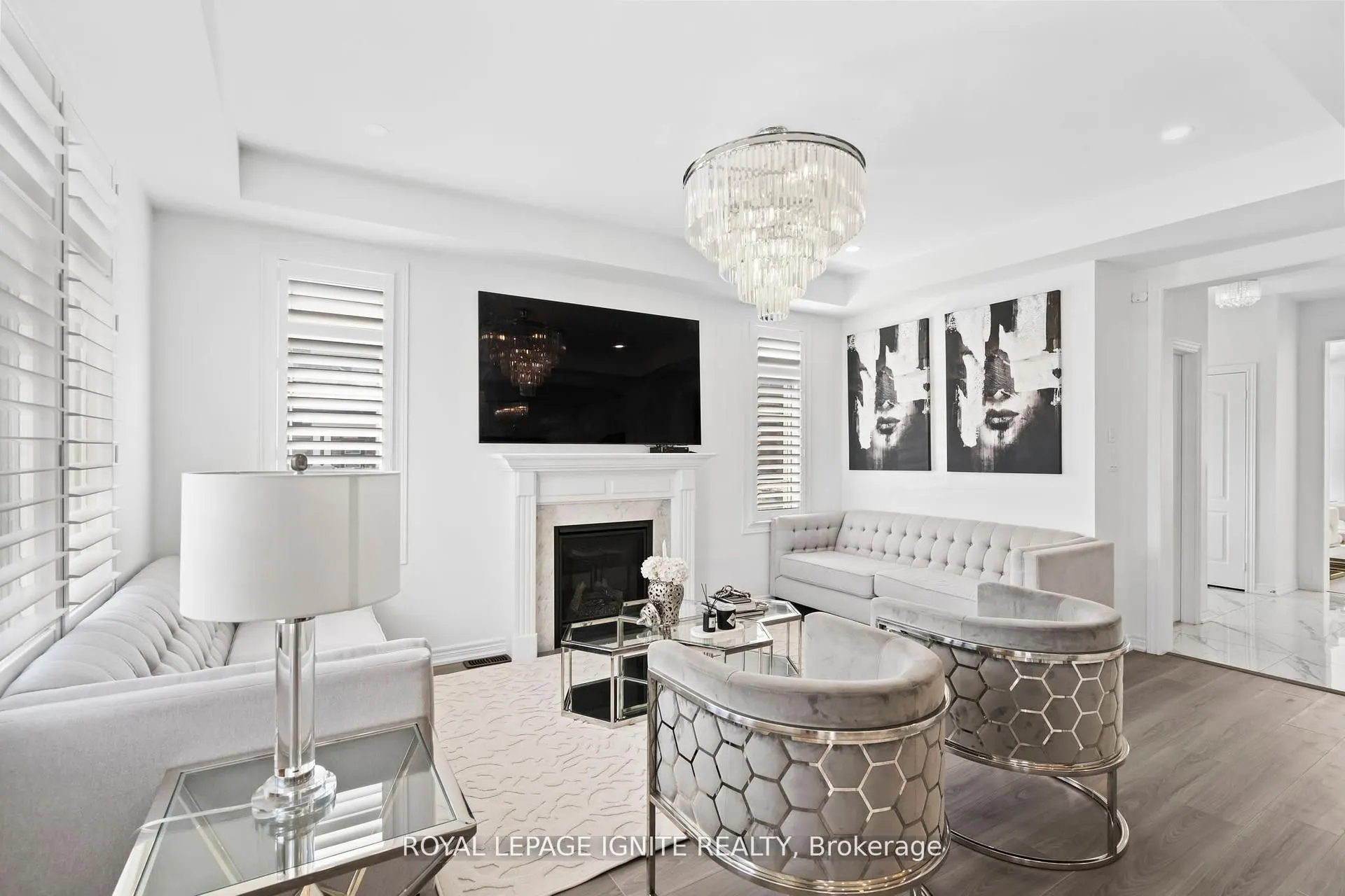 4 Great Falls Boulevard