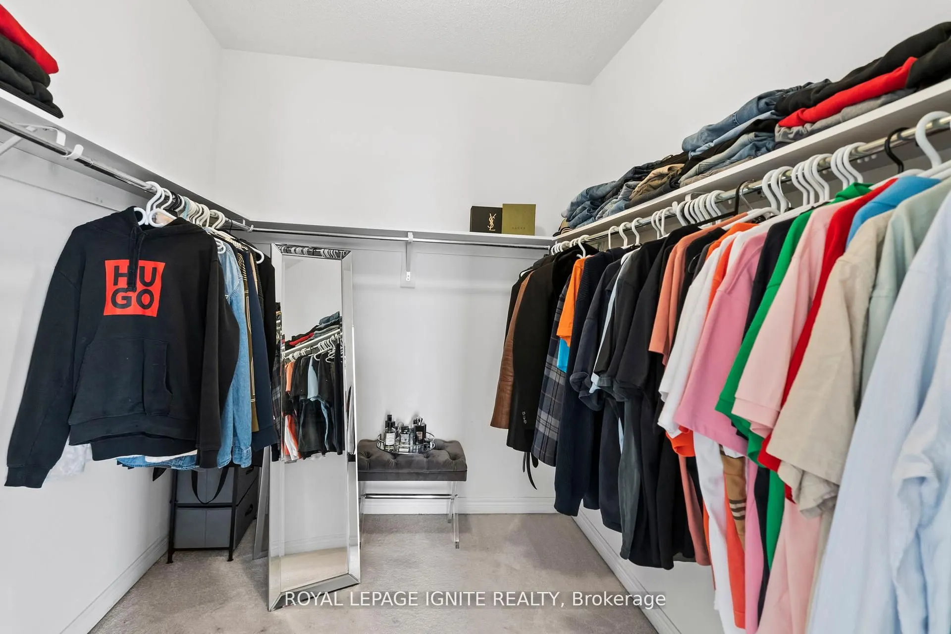 4 Great Falls Boulevard