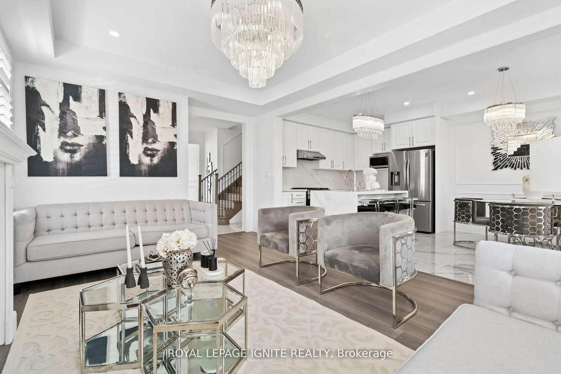 4 Great Falls Boulevard