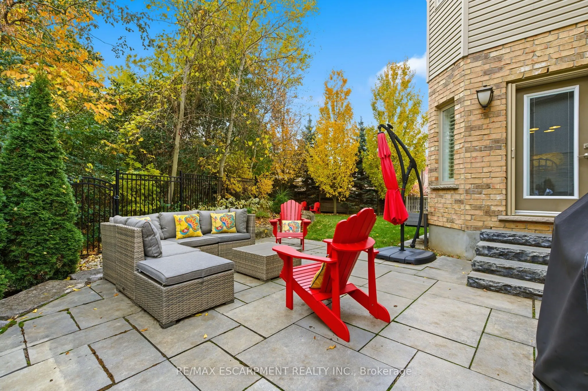 32 Hinrichs Crescent