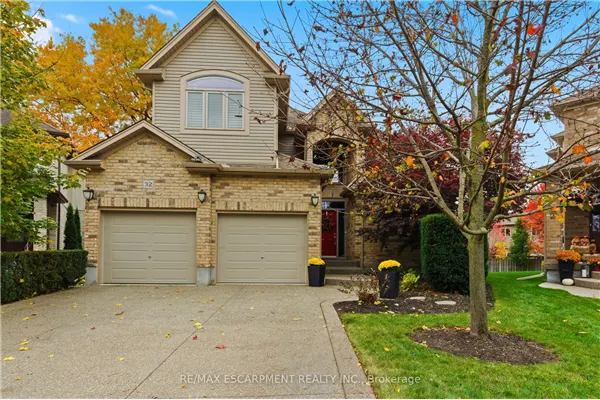 32 Hinrichs Crescent