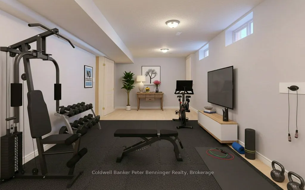 610 Stonebury Crescent