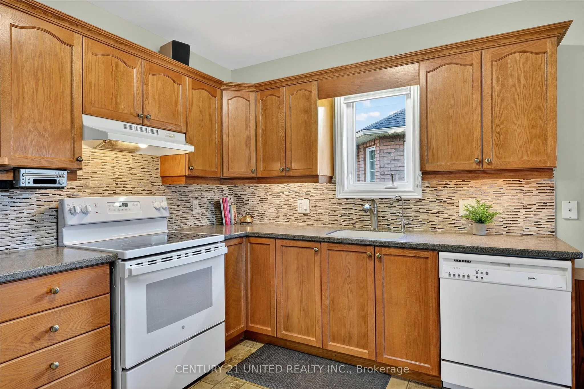 6 Village Crescent, #15