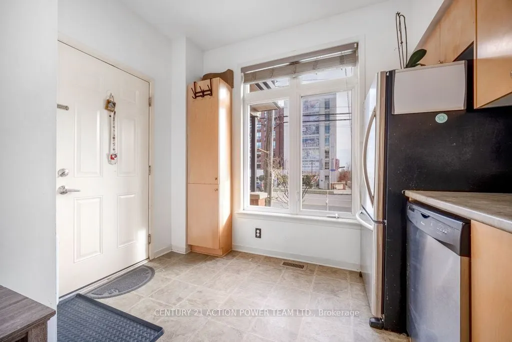 799 Montreal Road, #28