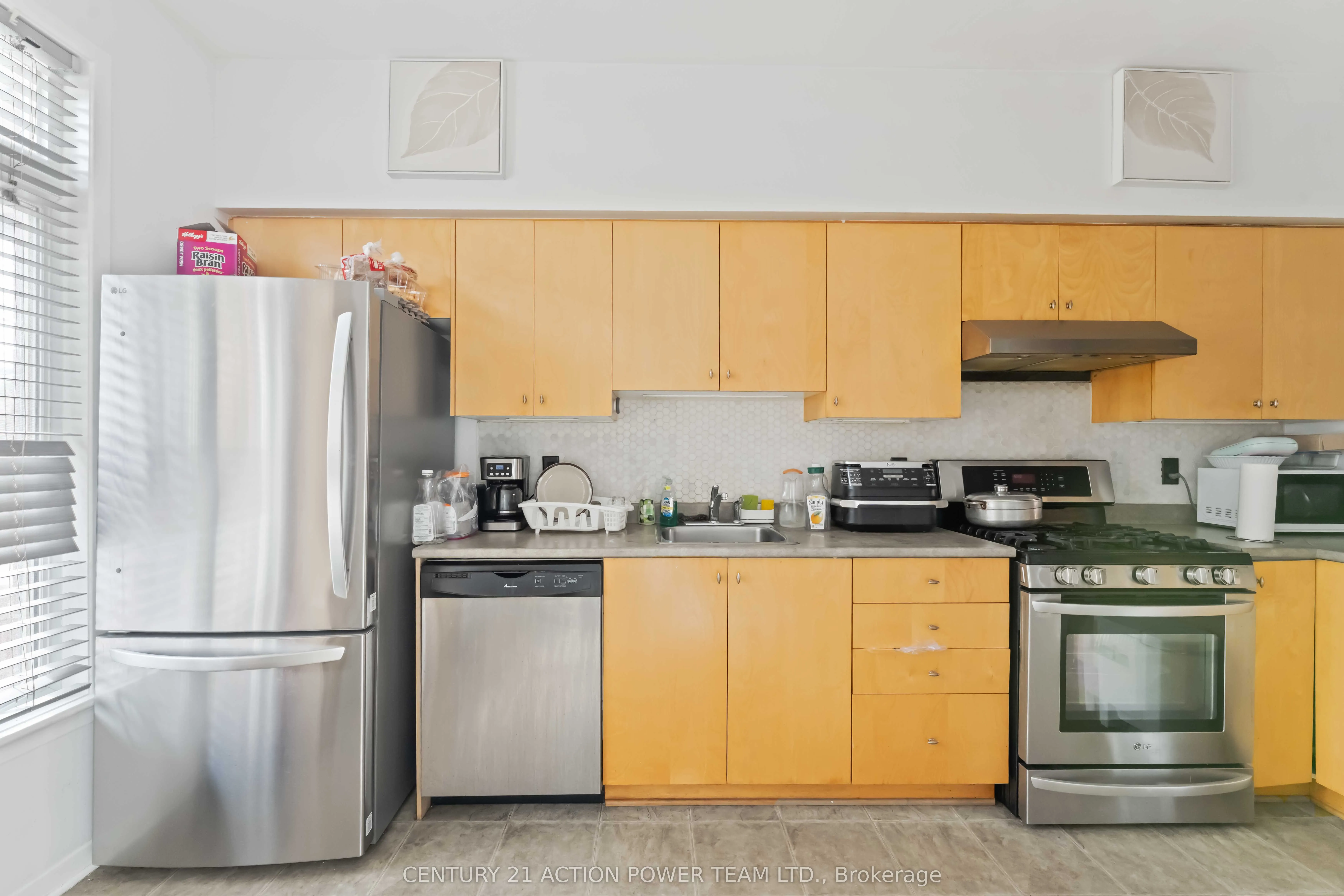 799 Montreal Road, #28