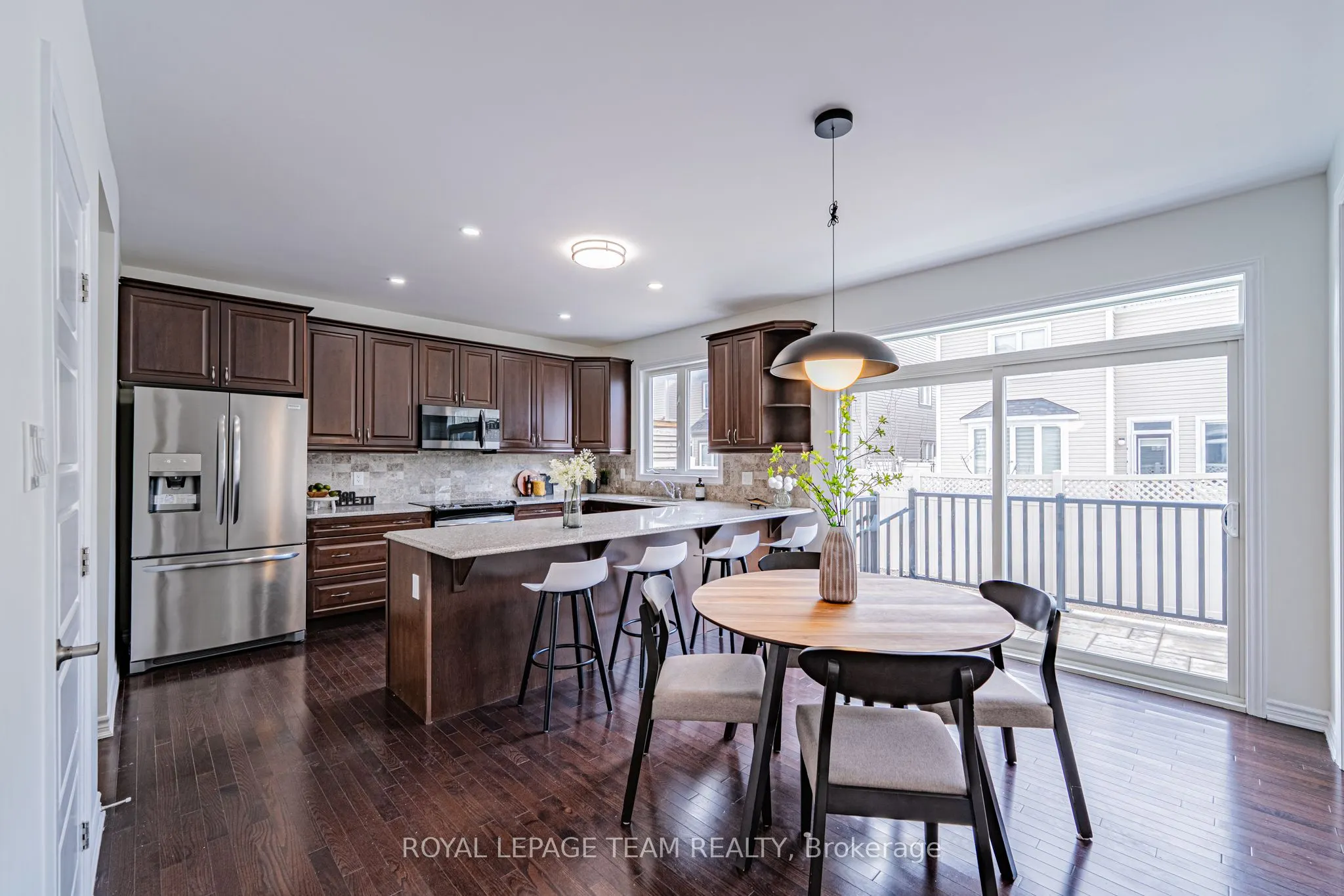 113 Lily Pond Street S