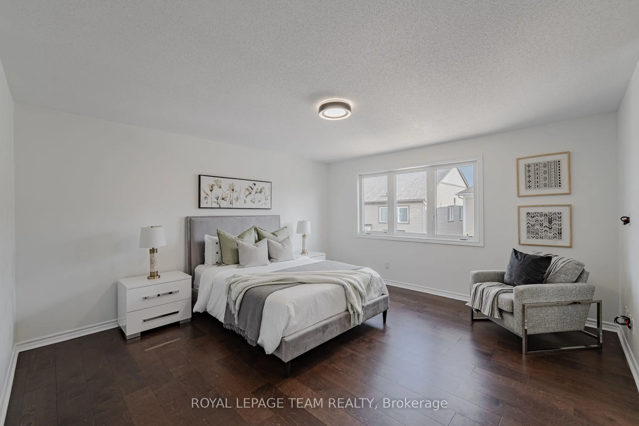 113 Lily Pond Street S