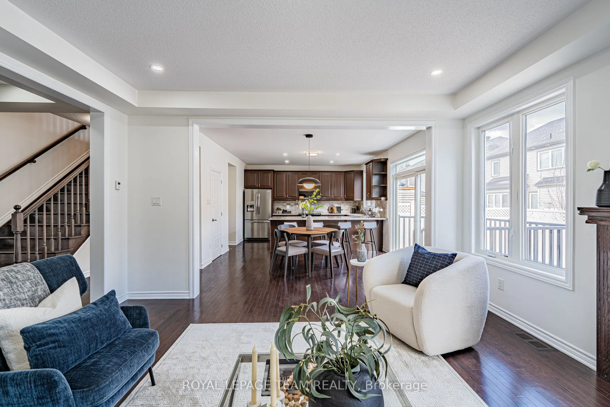 113 Lily Pond Street S